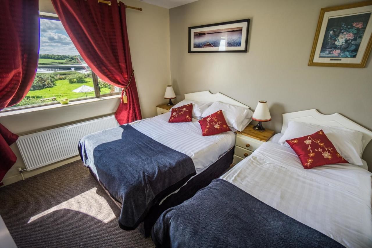Отели типа «постель и завтрак» Castle View House Ballylongford-39